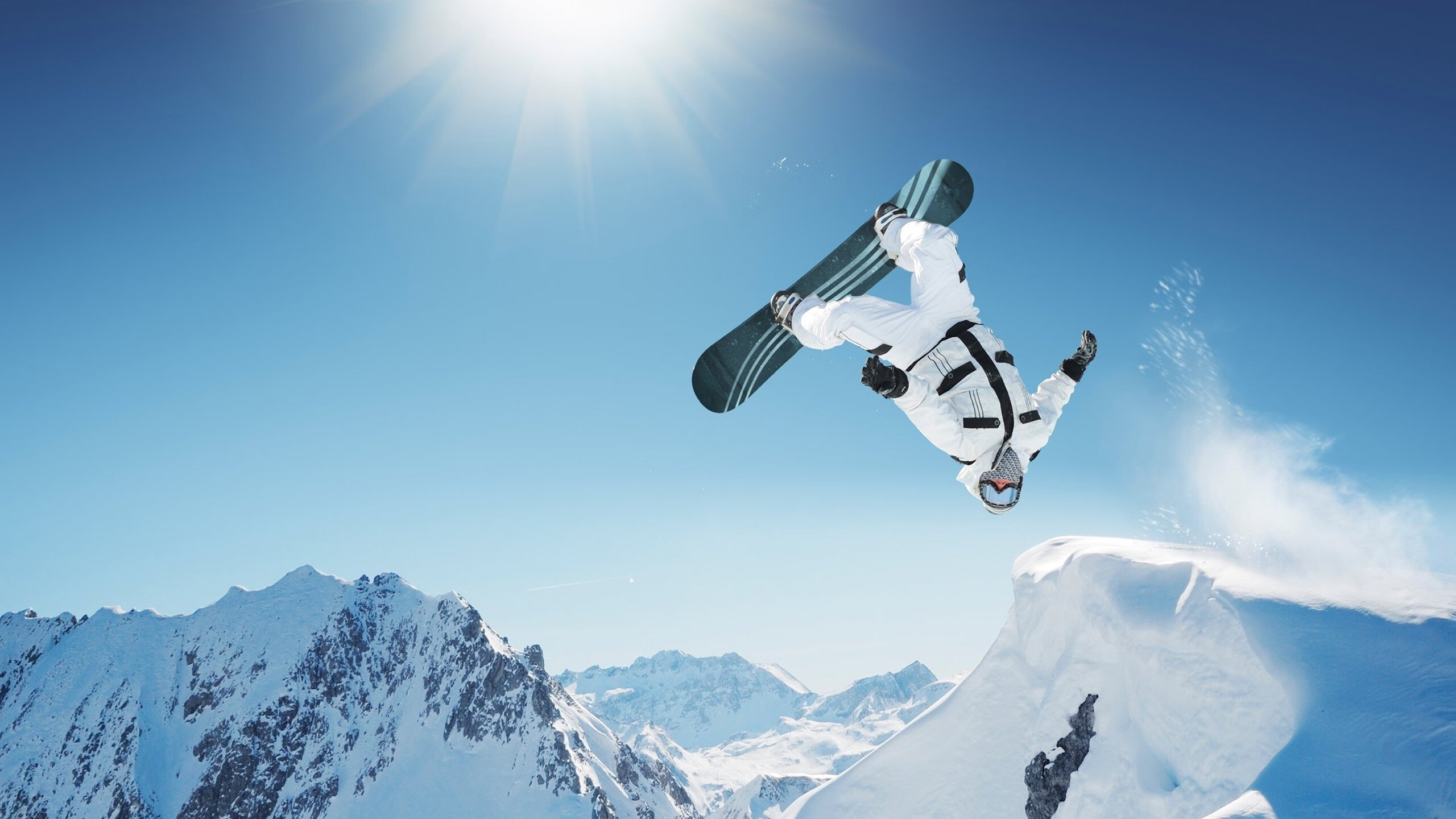 中国冰壶队世锦赛表现亮眼,新生代选手展现强劲实力