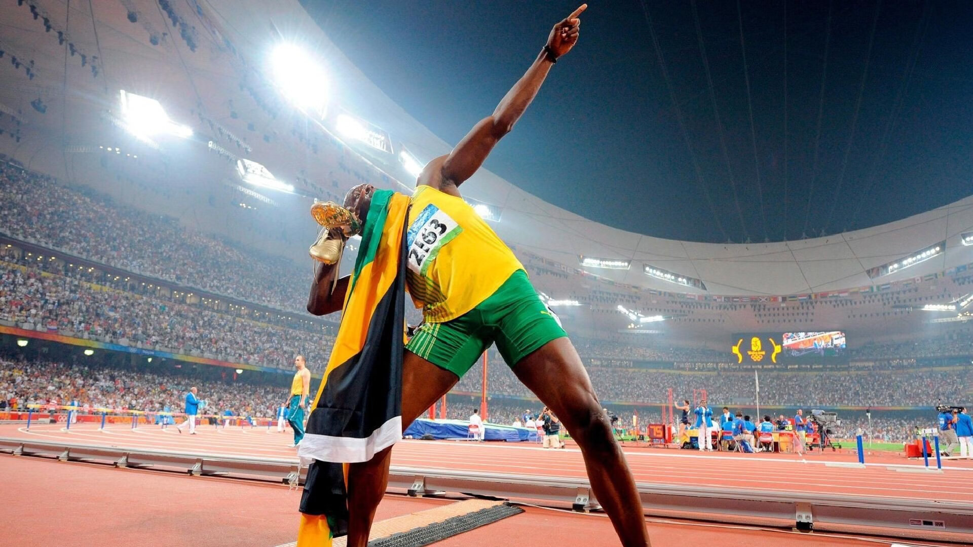 姆巴佩梅开二度助巴黎圣日耳曼登顶法甲积分榜